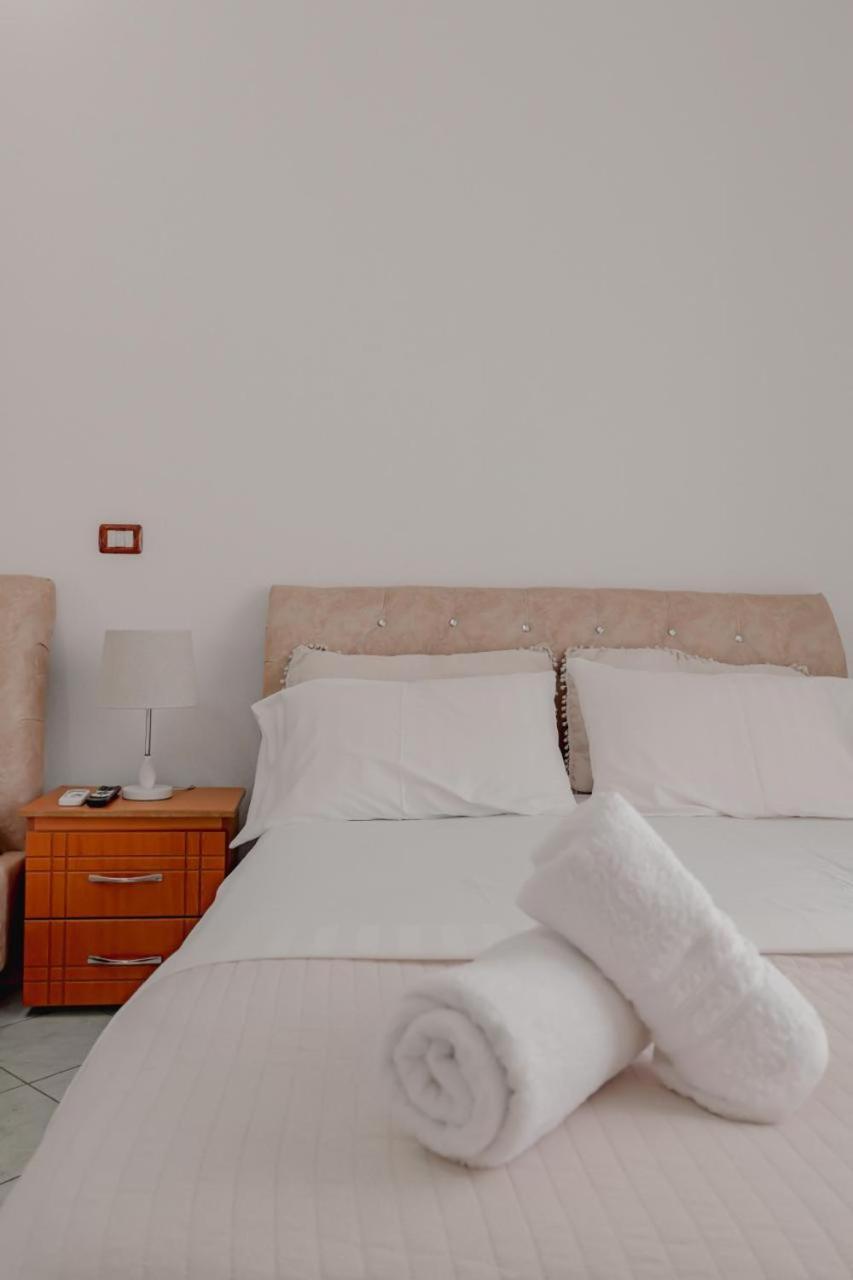 Sunflower Hotel クサミル エクステリア 写真