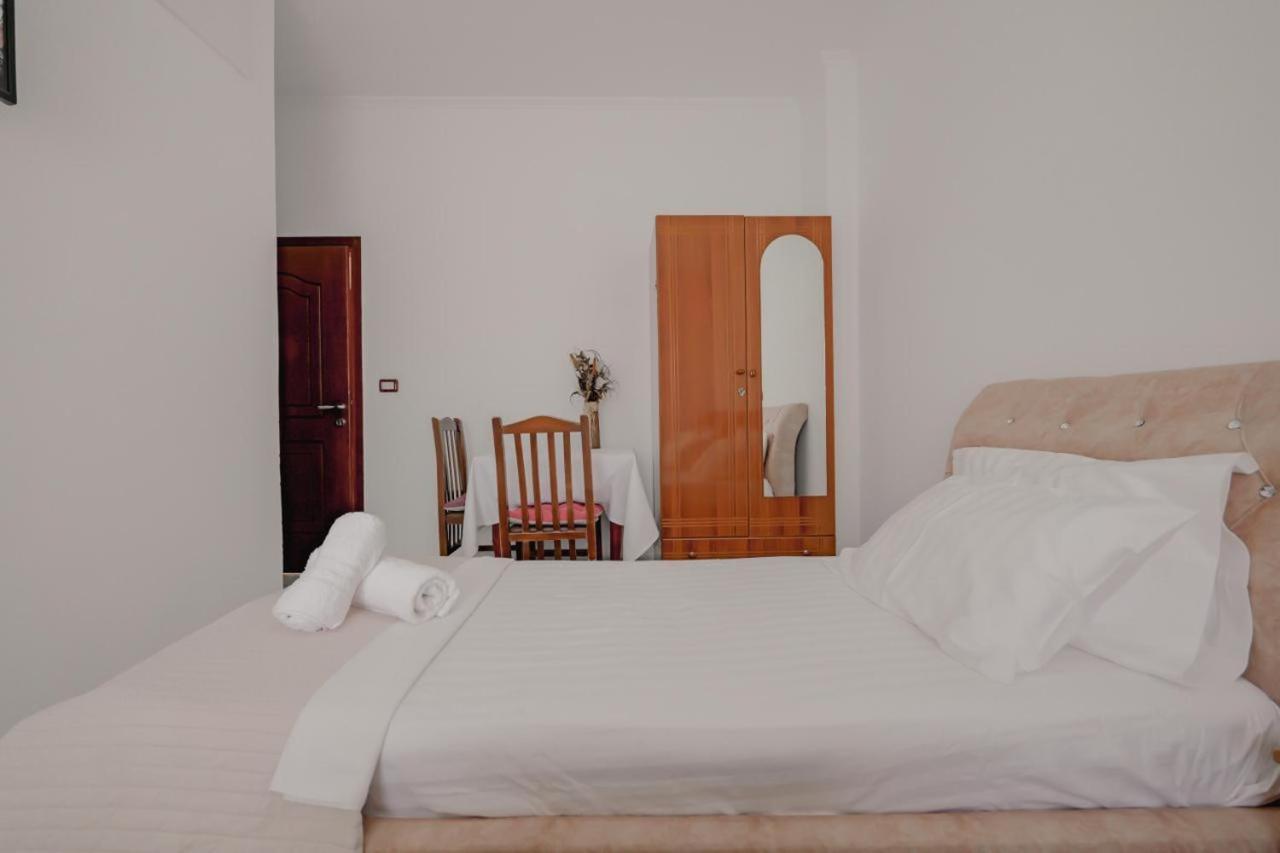 Sunflower Hotel クサミル エクステリア 写真